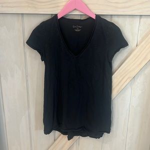 GUC Black V Neck Shirt XS